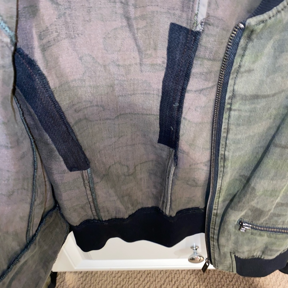 Sanctuary Camouflage Lightweight Bomber Jacket - Picture 7 of 8
